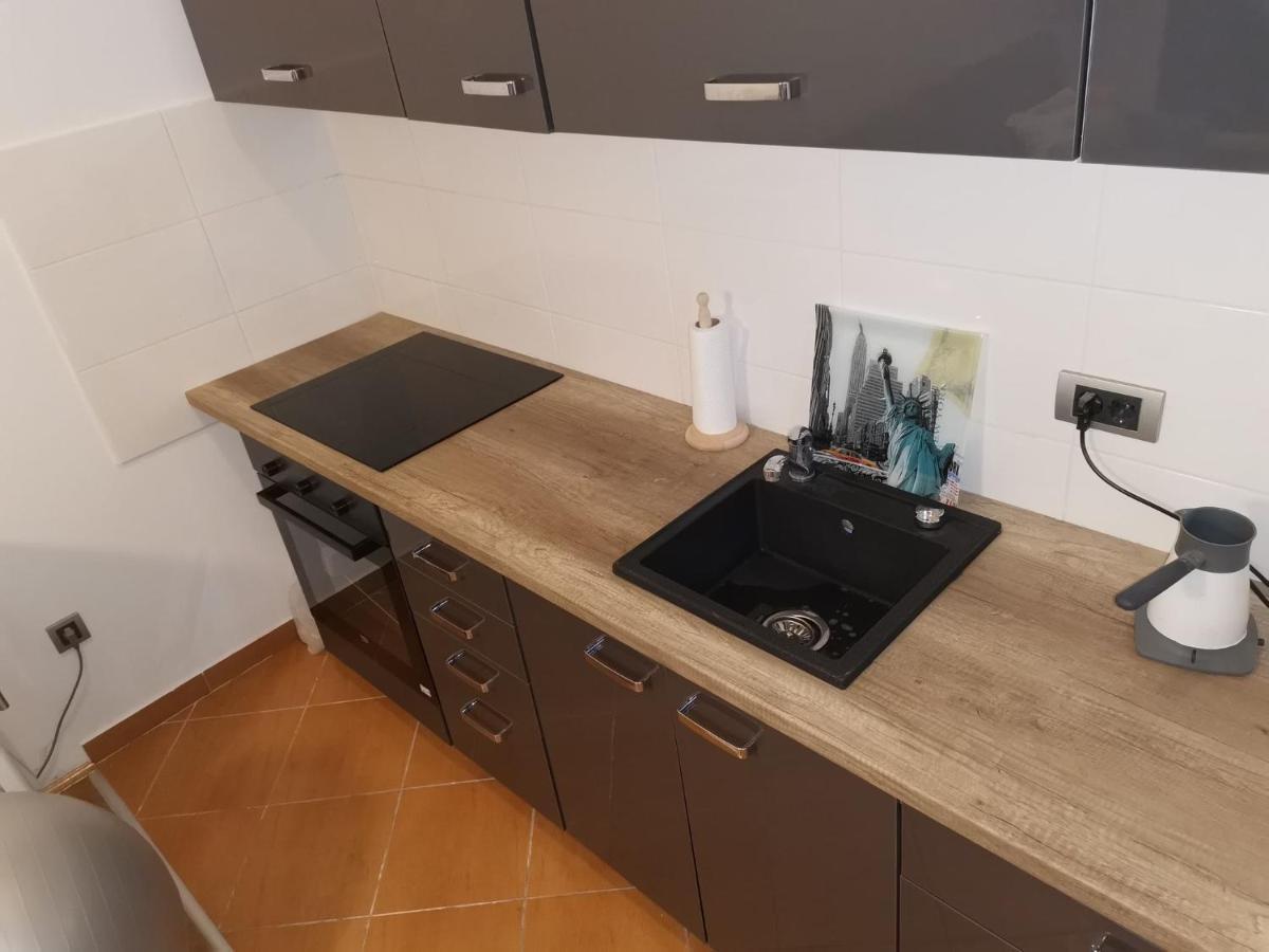 Apartment Luki Нови-Сад Экстерьер фото