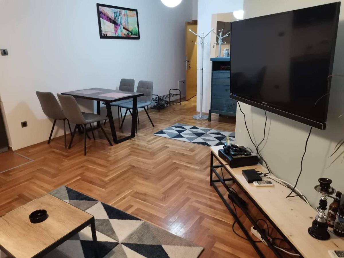 Apartment Luki Нови-Сад Экстерьер фото
